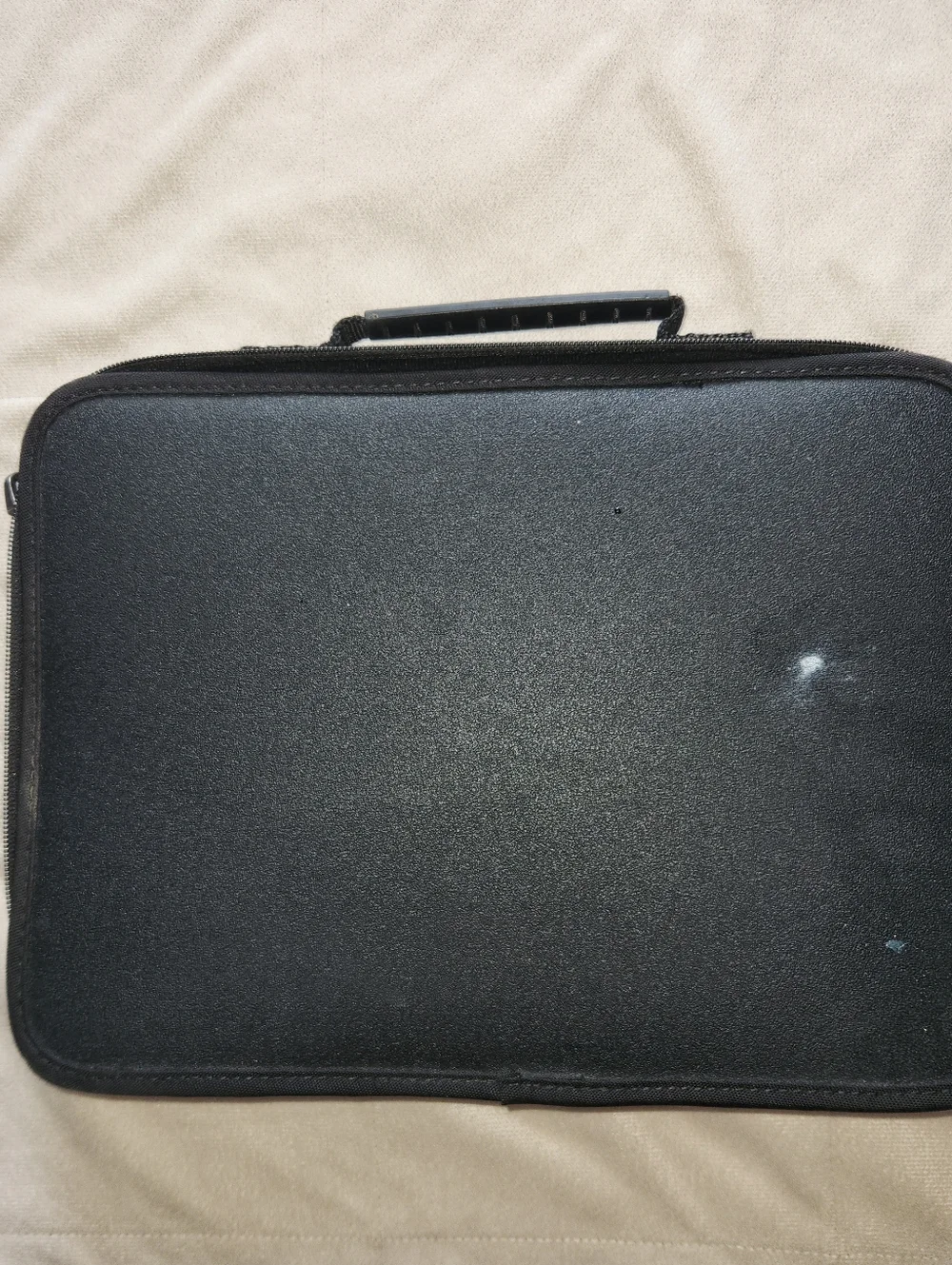 Targus Black Laptop Case with Interior Strap & Front Zipper Pocket